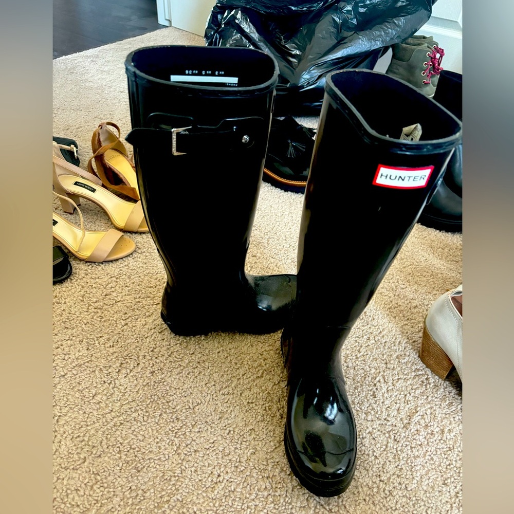 Size 5 knee high black hunter boots!